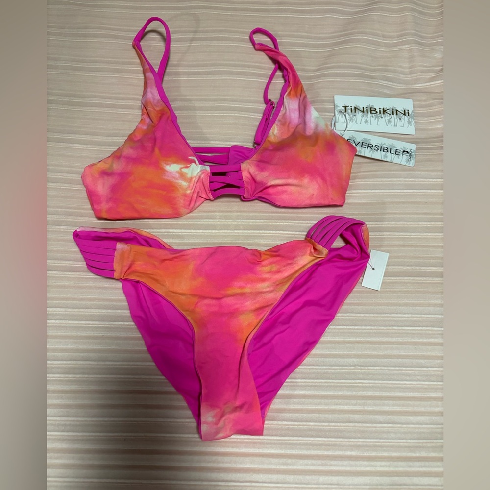 TiniBikini Reversible Pink and Orange Bikini Bottom NWT Size Small